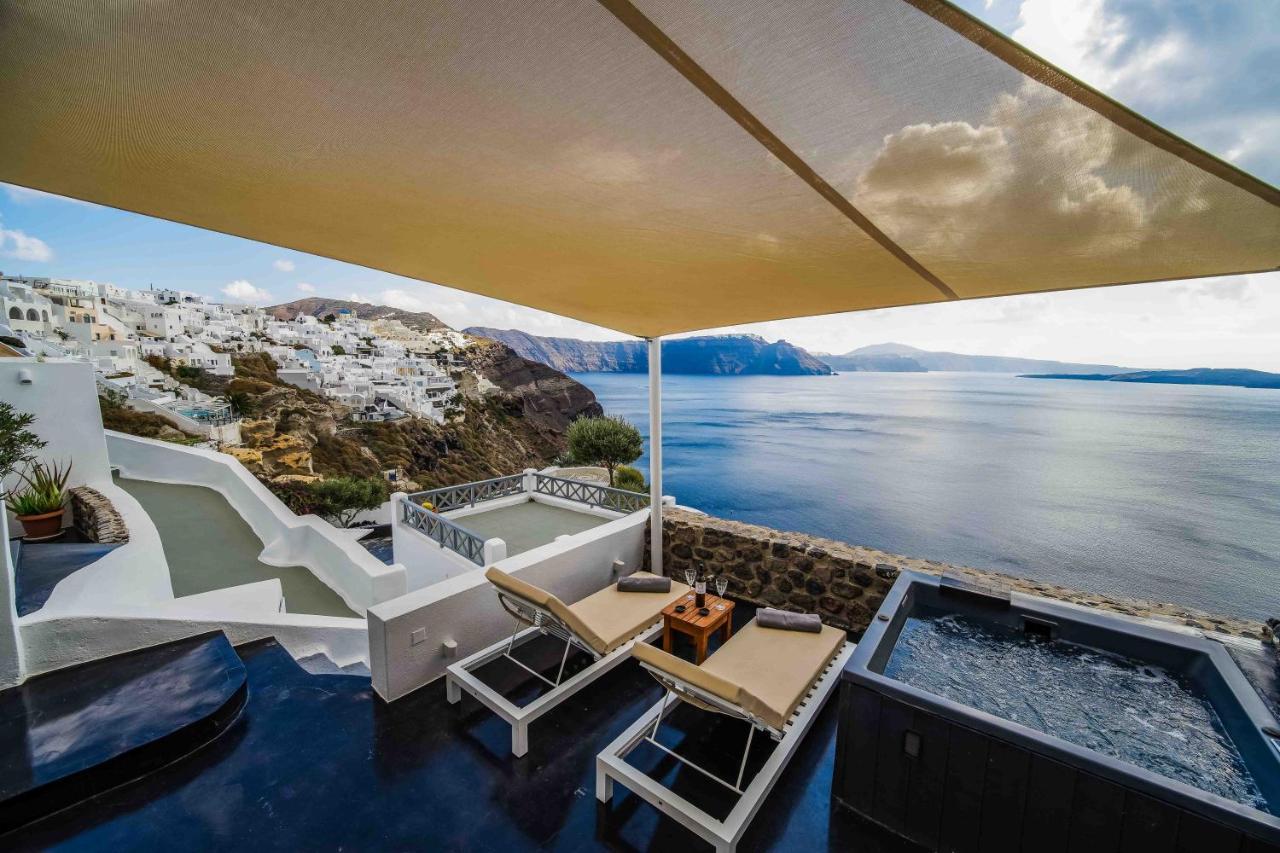 Solstice Luxury Suites Oia  Exterior photo