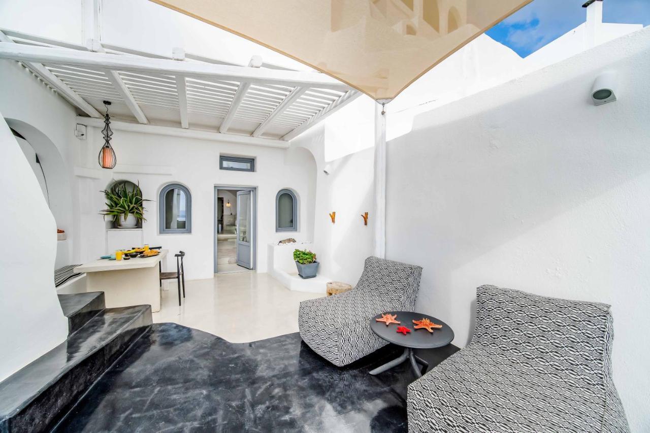 Solstice Luxury Suites Oia  Exterior photo