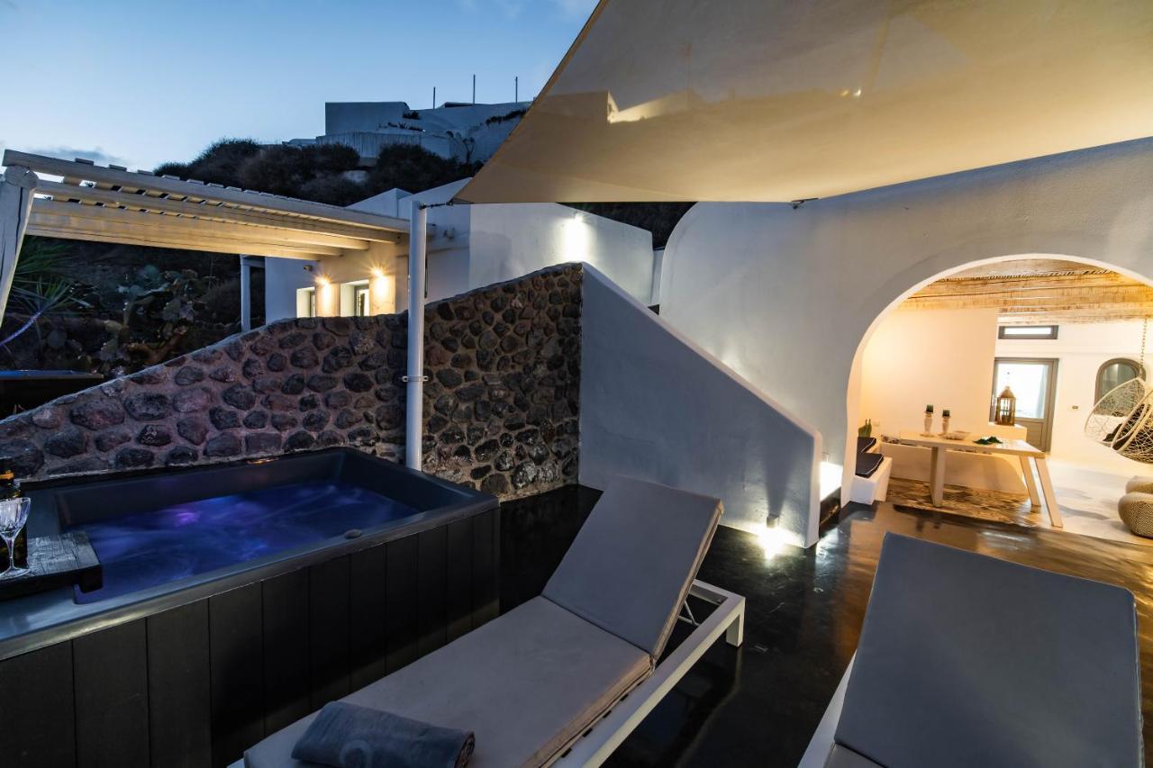 Solstice Luxury Suites Oia  Exterior photo